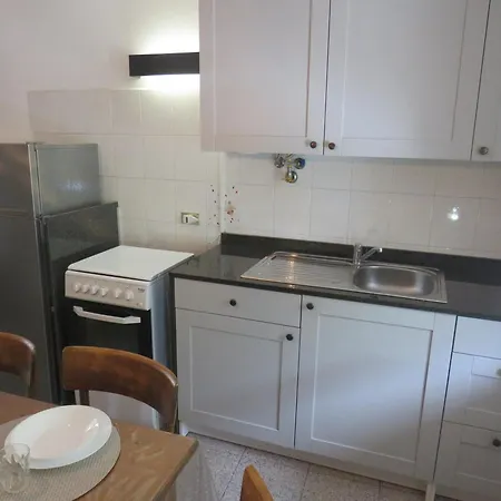 Marta's House Apartment *